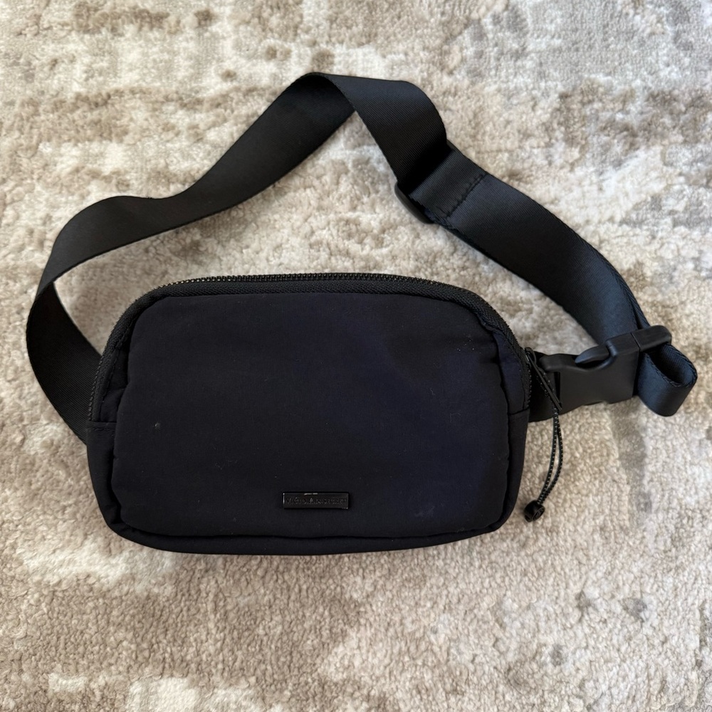 Victoria’s Secret Black Belt Bag
